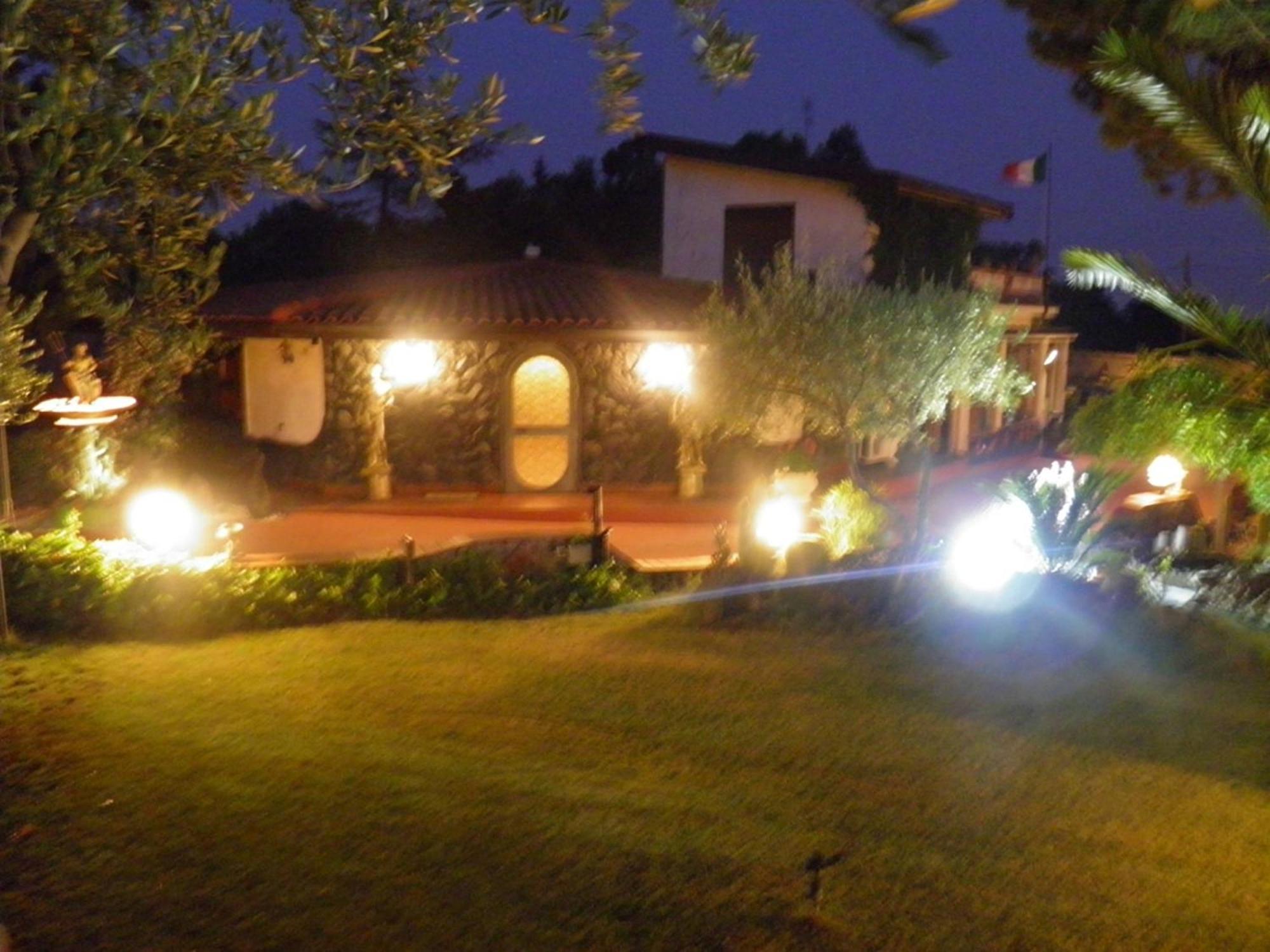 Bed and Breakfast Parco Delle Tre Fontane Nicolosi Esterno foto
