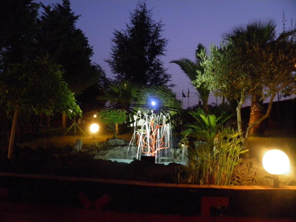 Bed and Breakfast Parco Delle Tre Fontane Nicolosi Esterno foto